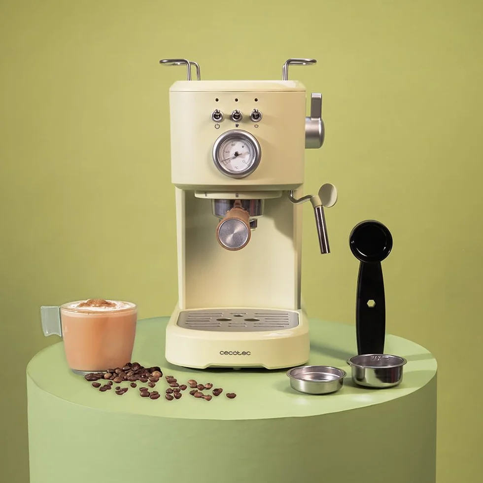 Cecotec Espresso Compact Ekspres do kawy Power Espresso 20 Retro Zielony. 1100 W, 20 barów, możliwość sterowania parą, ramię uchwytu filtra z podwójnym wyjściem i 2 filtry, 1,25 l