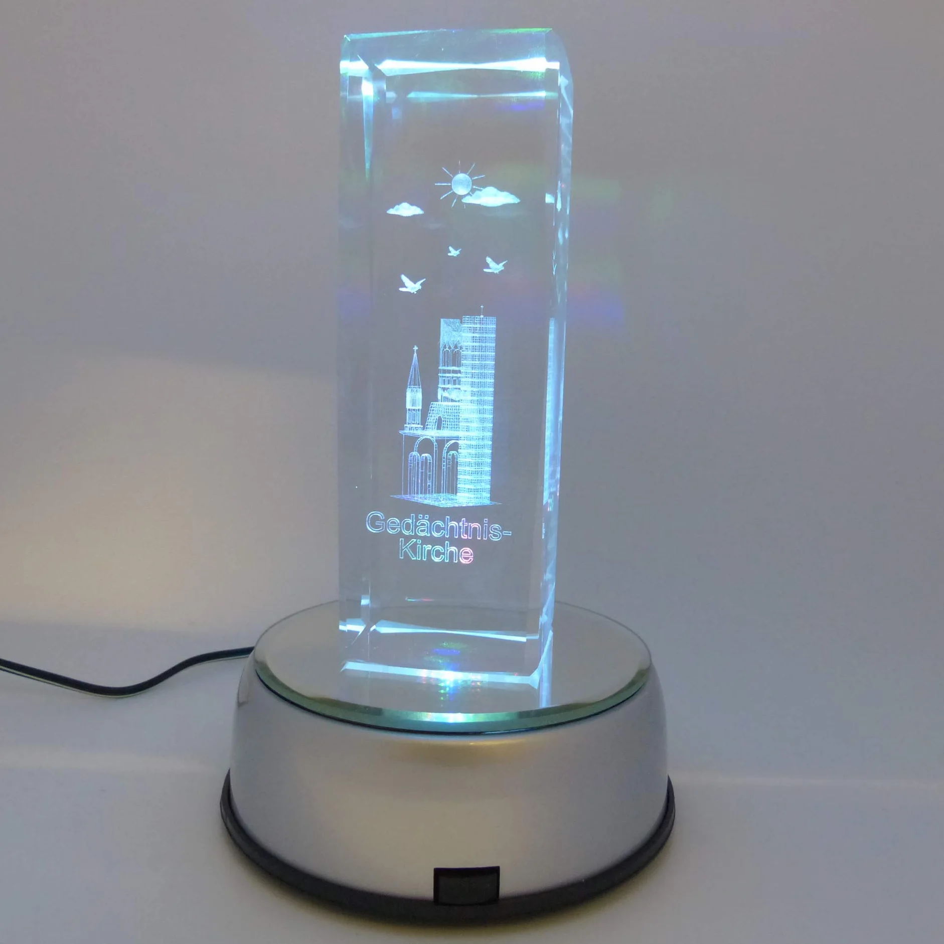 Podstawa z oświetleniem LED do podświetlania szklanych figurek, zmiennymi kolorami z 7 diod LED