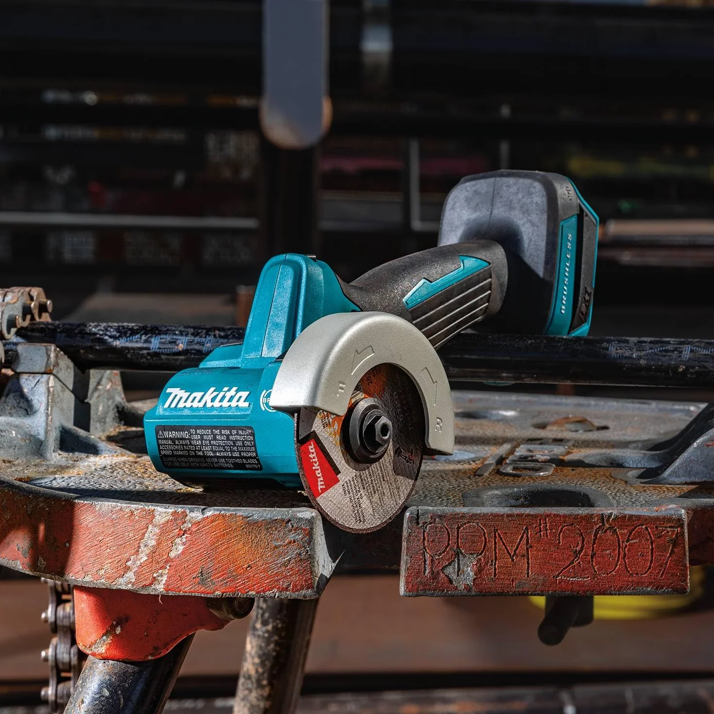 Szlifierka kompaktowa 18V LXT 76 mm (tylko produkt) - MAKITA DMC300Z