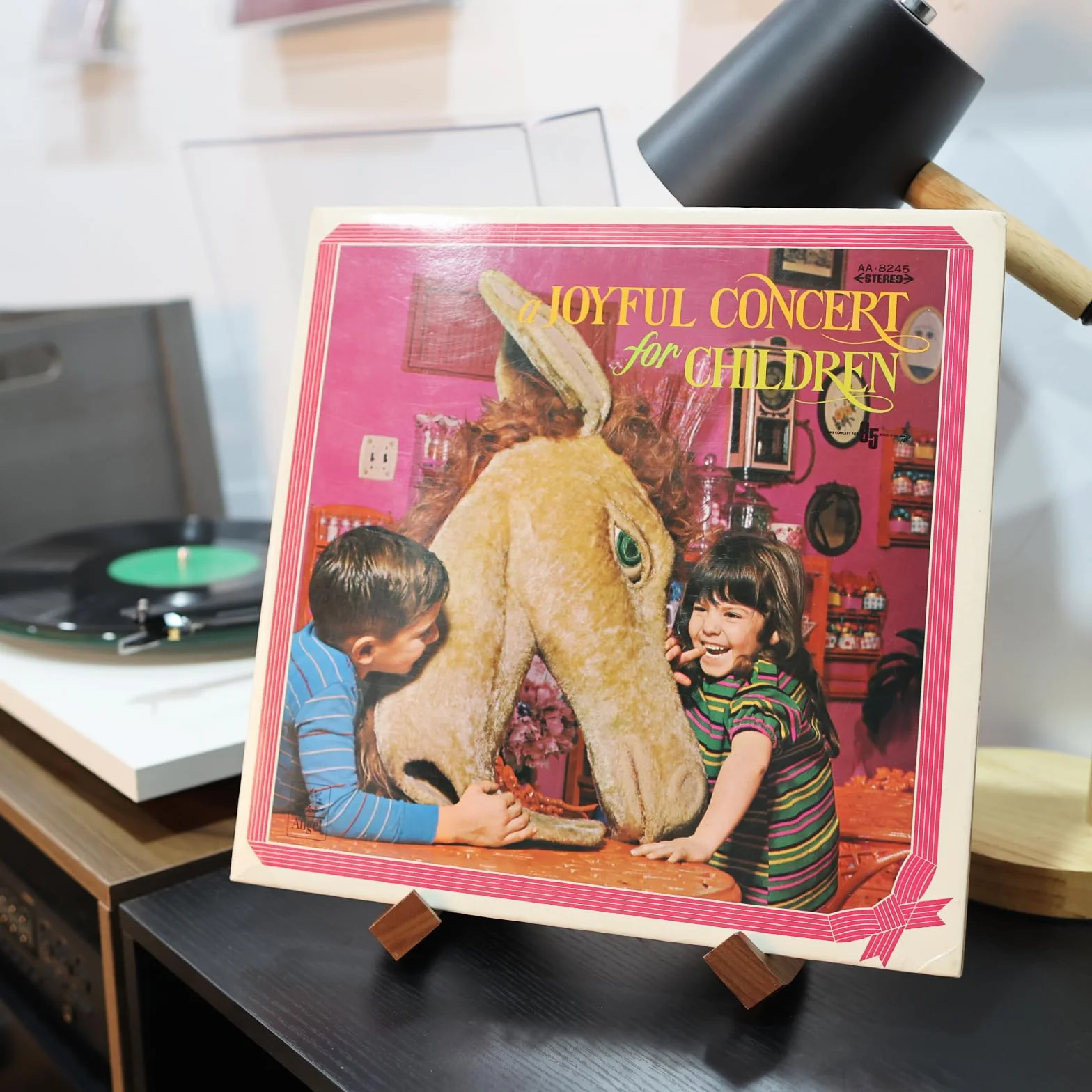 Drewniany Stojak na Płyty Winylowe Now Playing, Wyświetlacz Płyt, Akcesoria do Albumów (Brązowy)